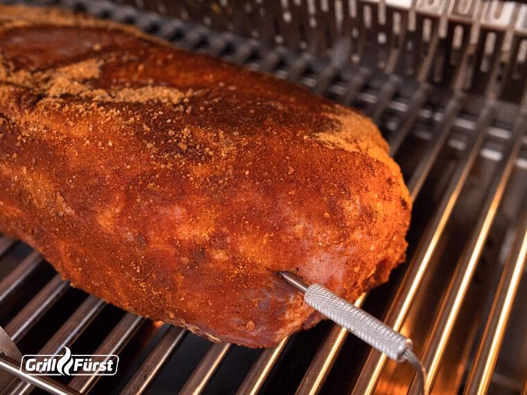 Wie lange muss ein Schweinenacken gegrillt werden?