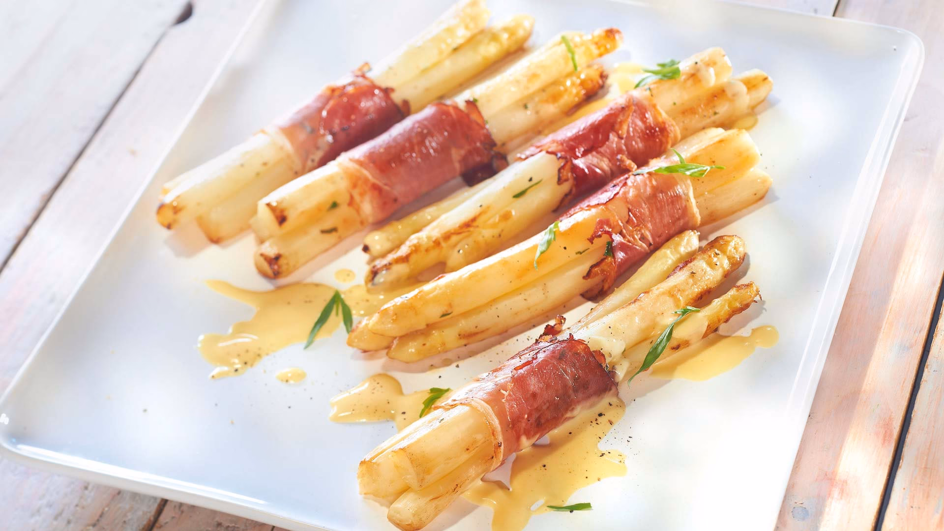 Was passt zu einem leckeren Spargel?