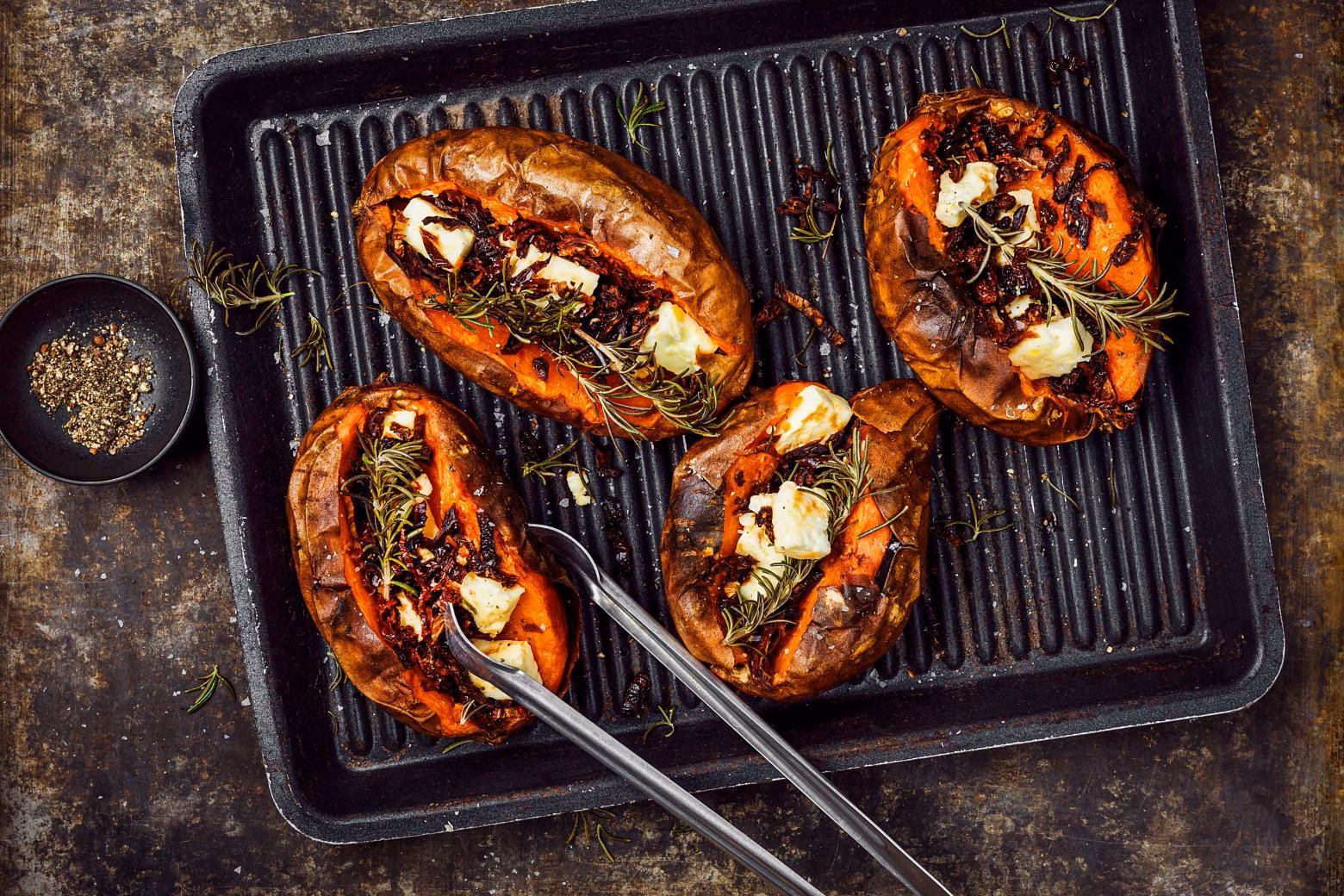 Wie kann man Süsskartoffeln Backen?