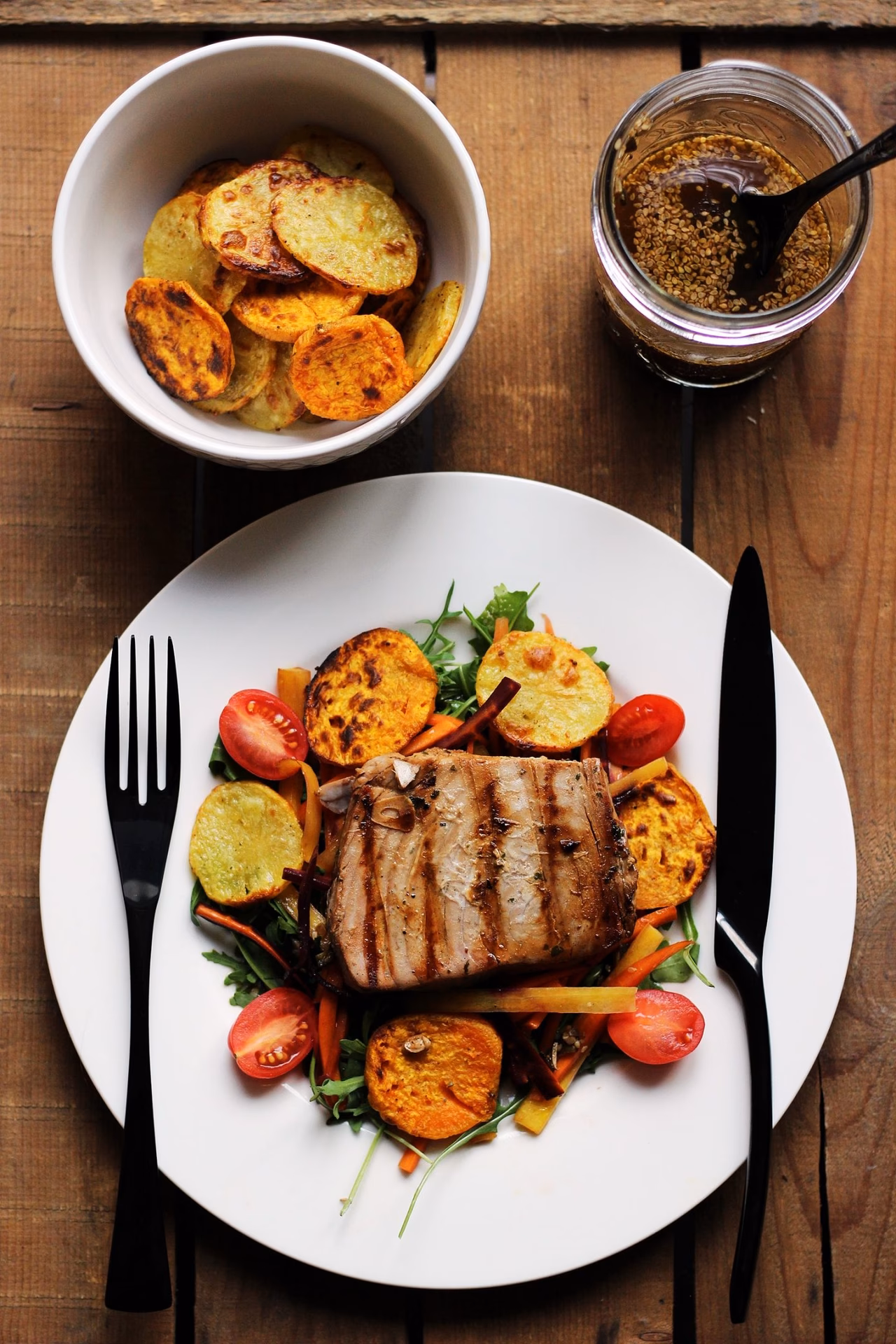 Kann man Thunfisch auch ohne Sauce Essen?