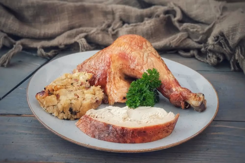 Wie bereite ich Truthahn auf dem Grill zu?