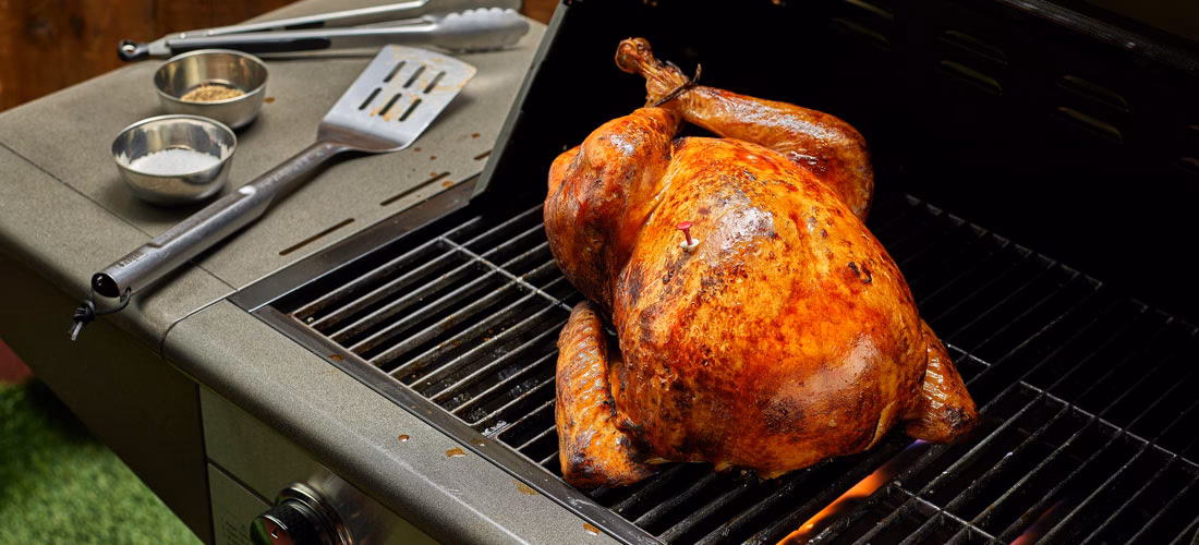 How do you cook a Turkey on a gas grill?