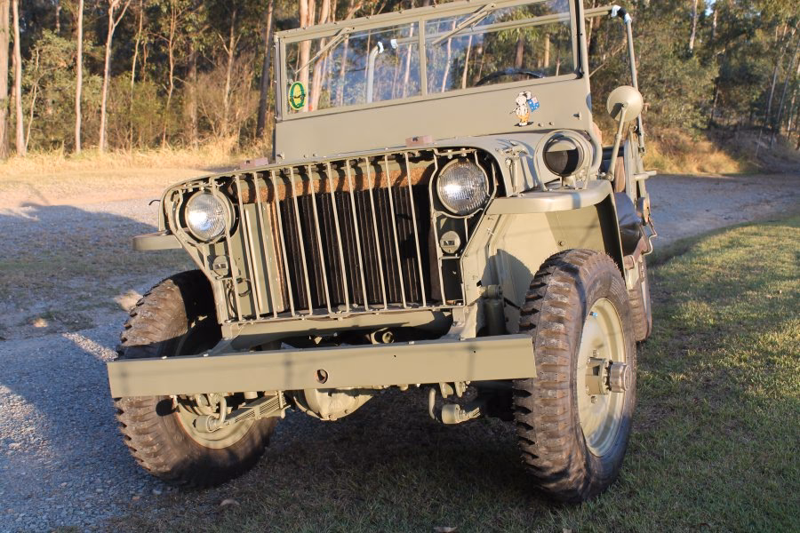 How many slat grilles were made in WW2?